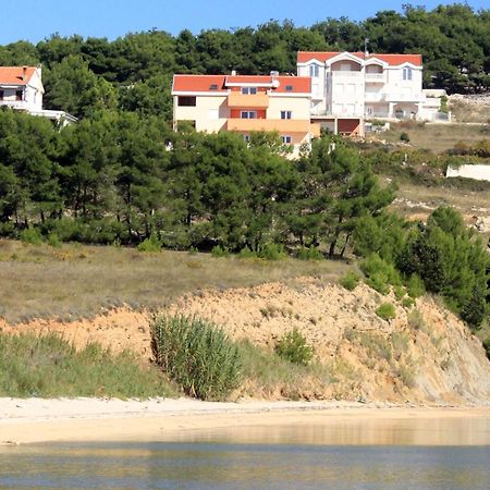 Apartments By The Sea Vlasici, Pag - 9324 Екстер'єр фото